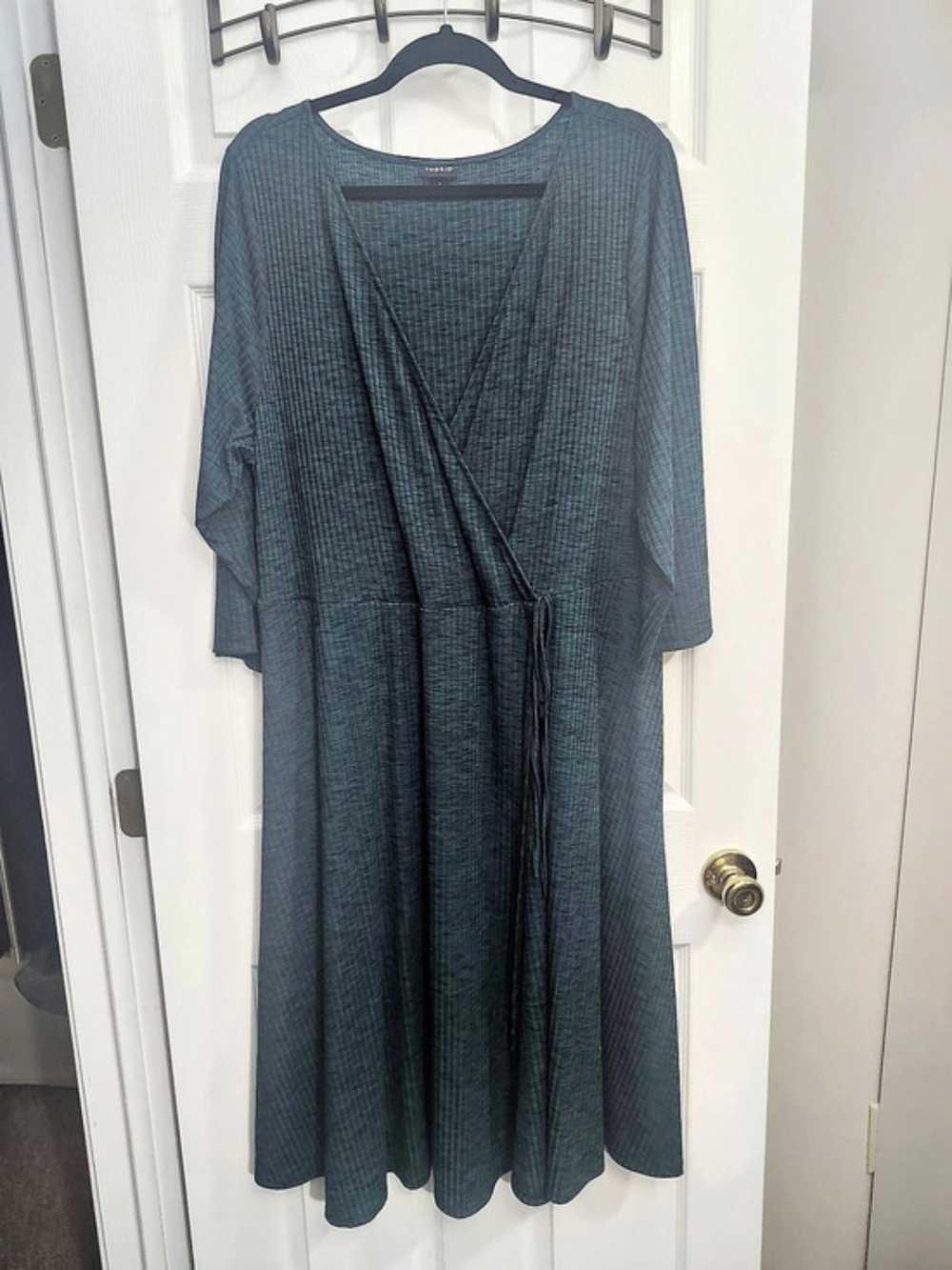 Torrid Fall Wrap Dress Trio — Teal, Olive & Black, Size 3X; 1 NWT; 2 NWOT - Picture 10 of 11